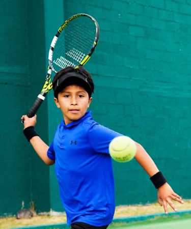 Iniciación divertida: conceptos básicos, motricidad, coordinación y amor por el juego.